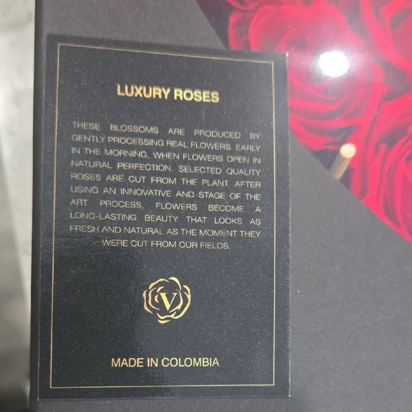 Forever Roses Set - Picture 15 of 15